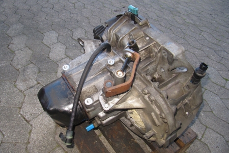 Dacia Logan MCV 1.4 8V bontott használt váltó 6001549018 - Bontott használt Dacia mechanika alkatrészek webáruház